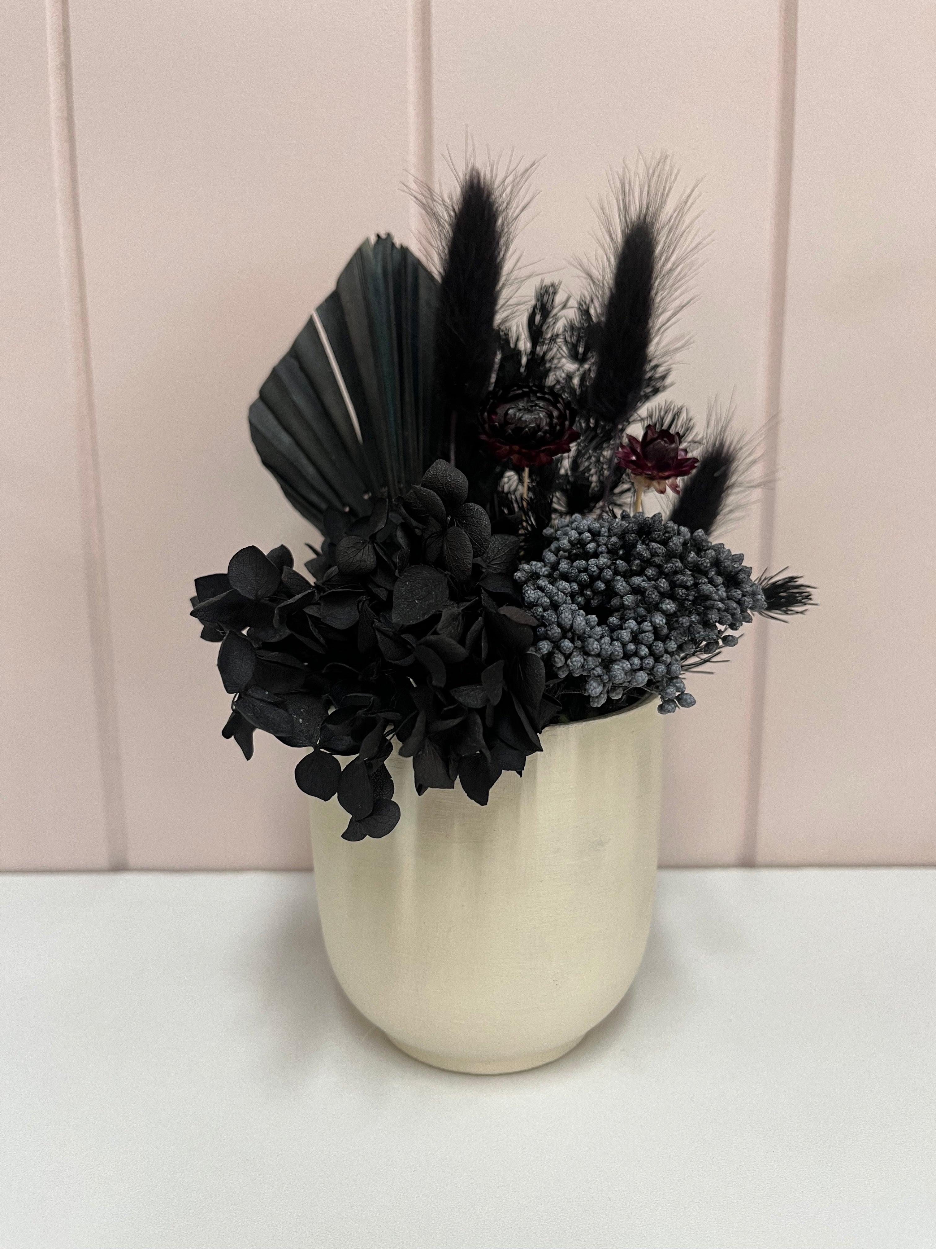 Black floral image 0