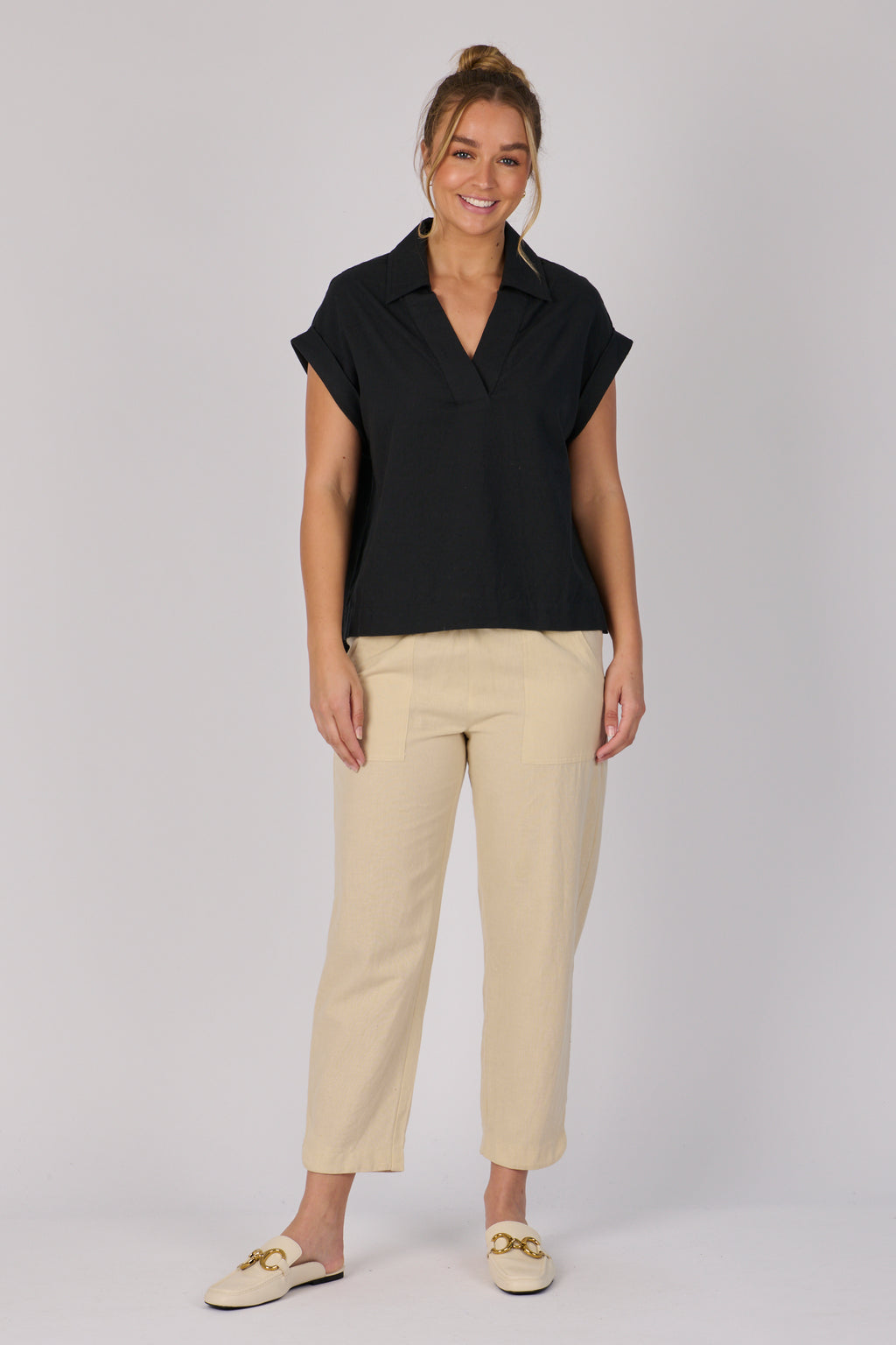 Collared pop over black