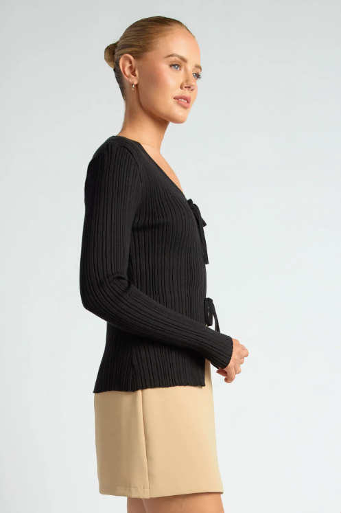 Double tie top image 2