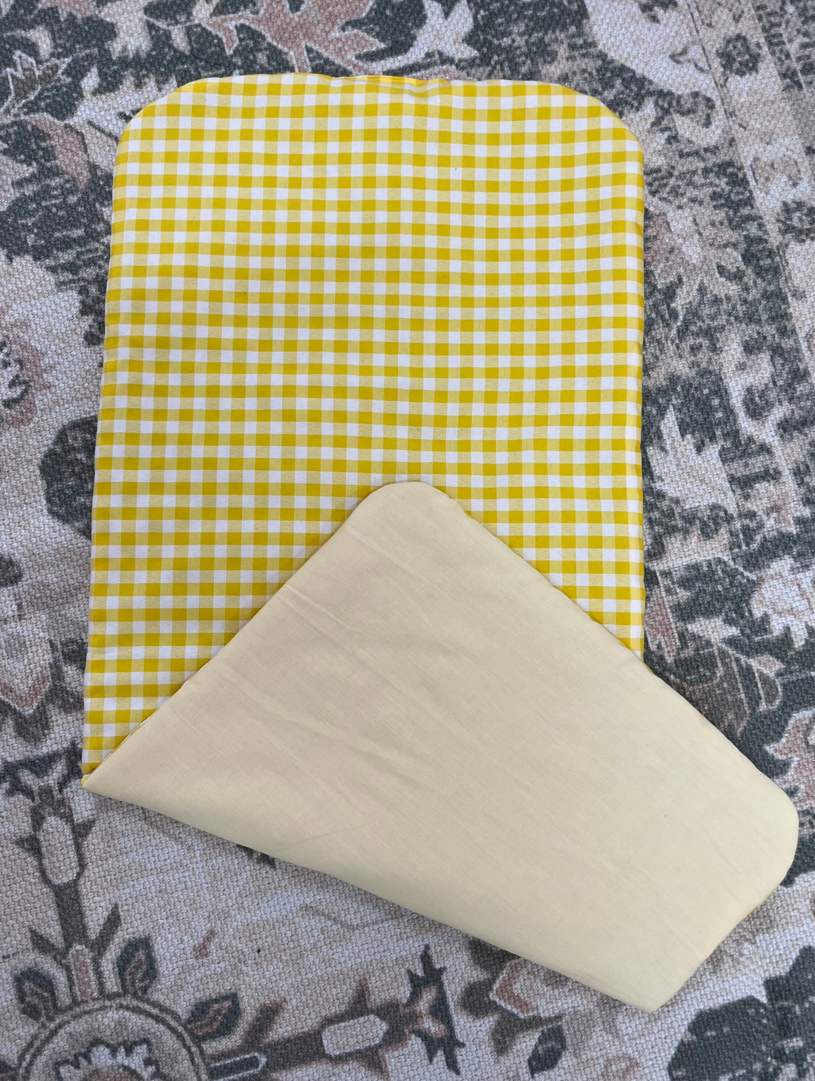 Yellow bassinet liner - thin