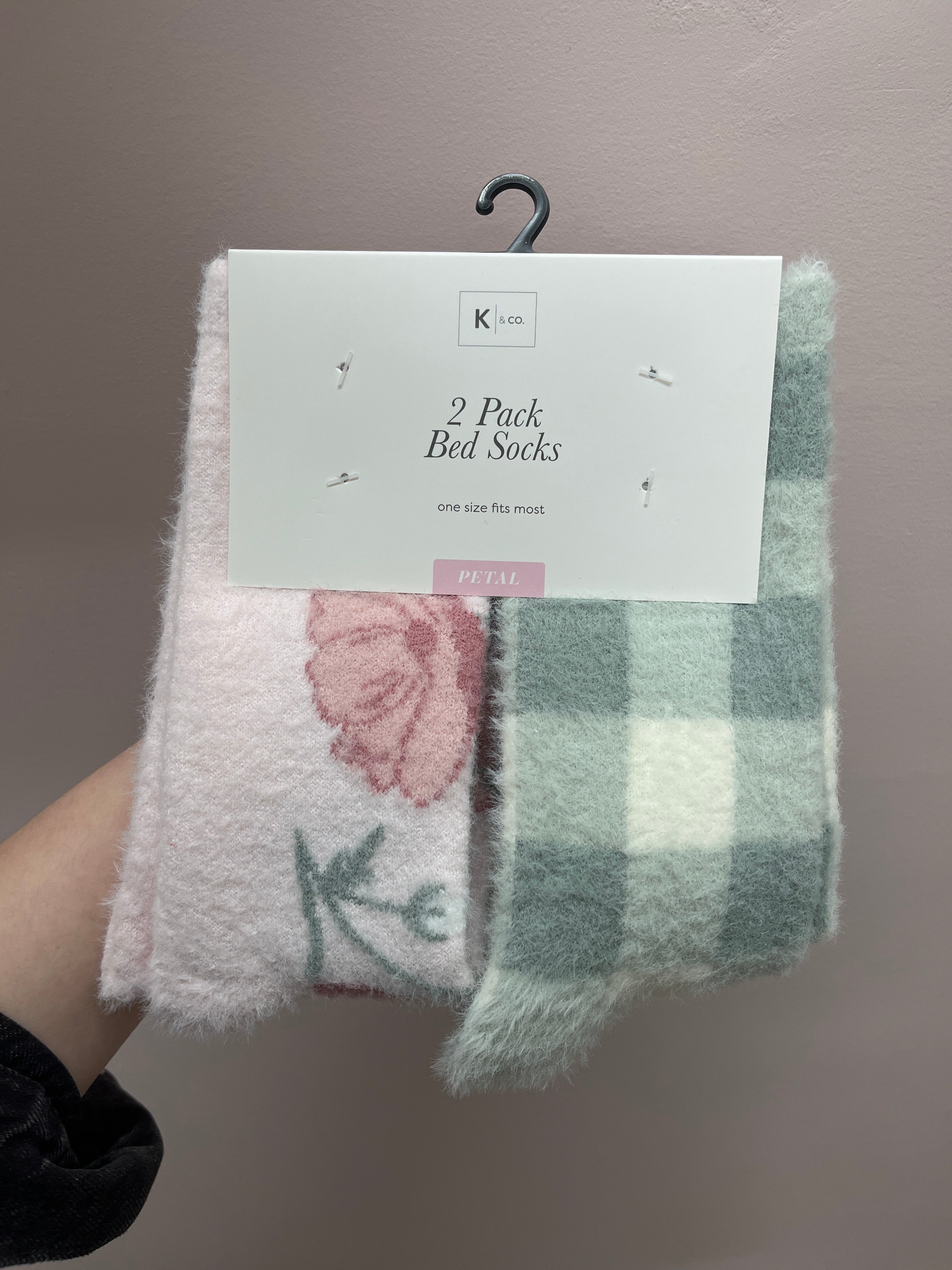 Pink Daisy bed socks
