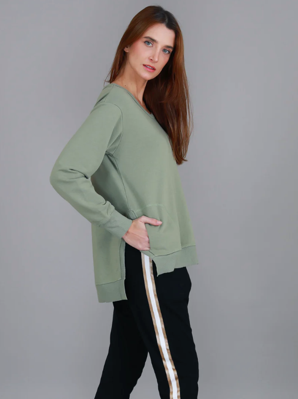 April sweater kiwi image 1