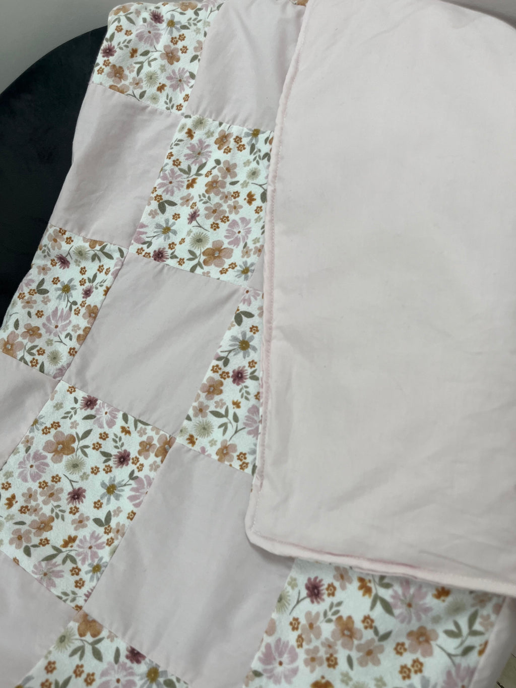 Multi pink baby blanket - APPROX 77 x 77cm