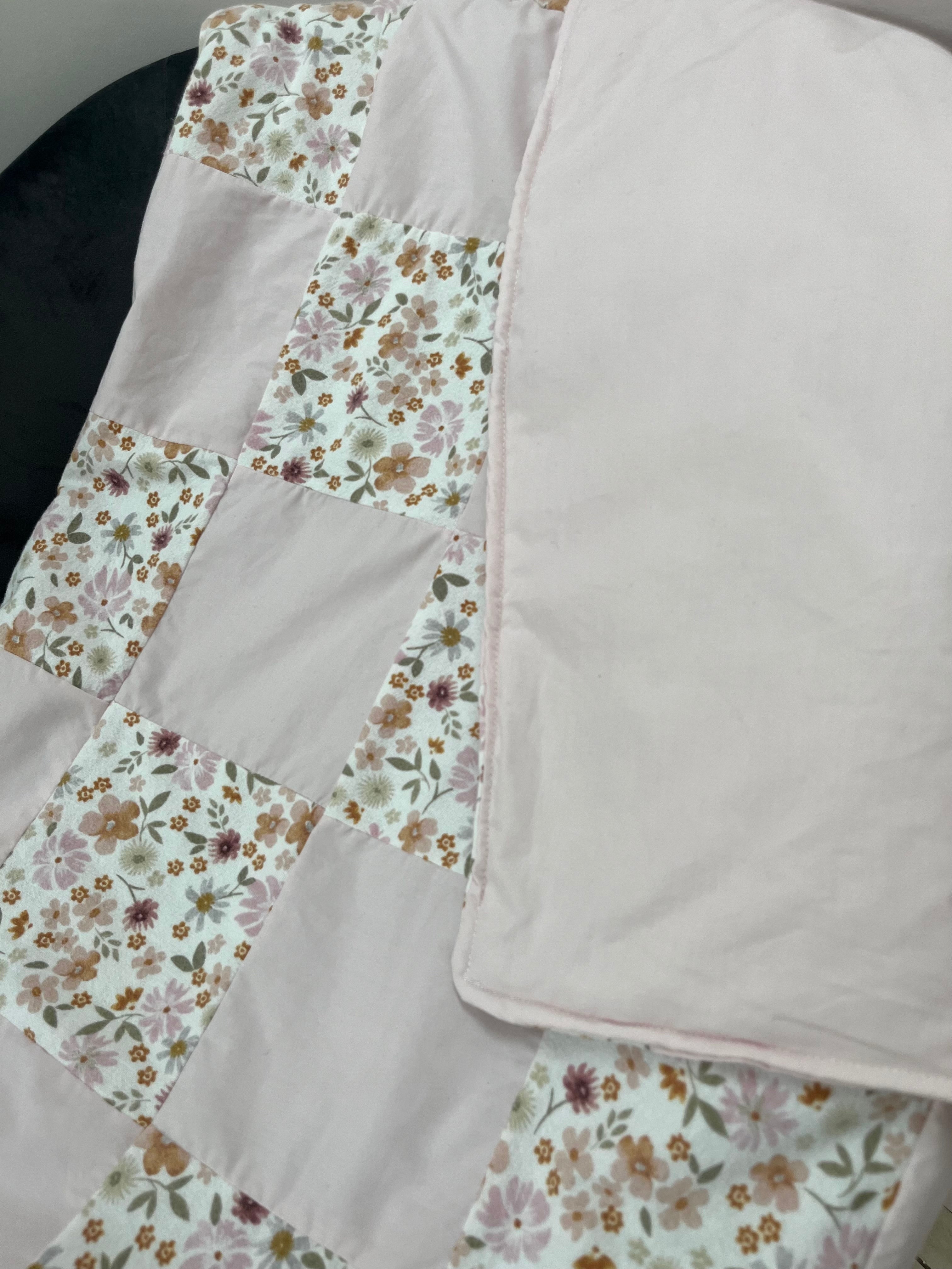 Multi pink baby blanket - APPROX 77 x 77cm