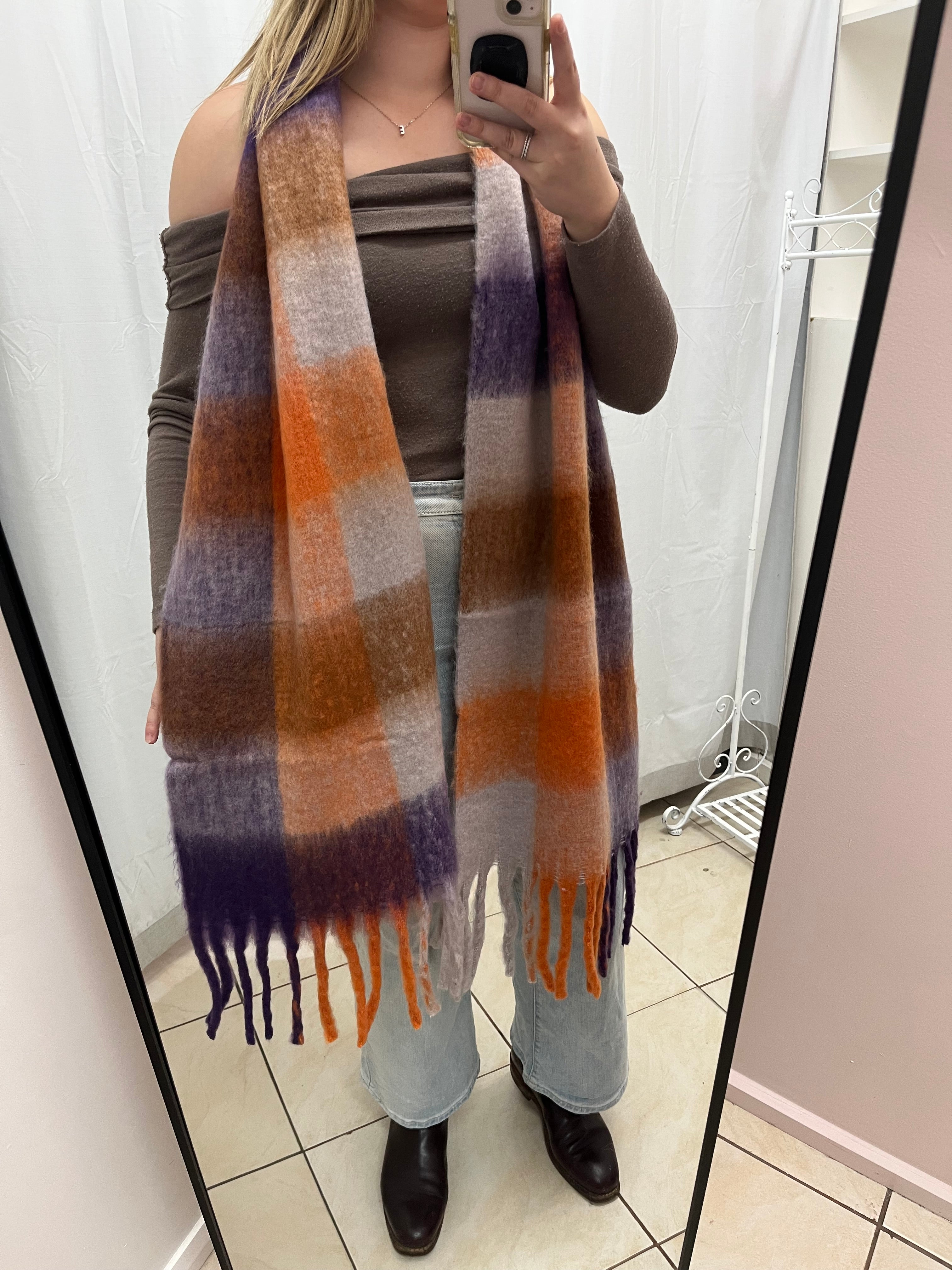 Scarf 10