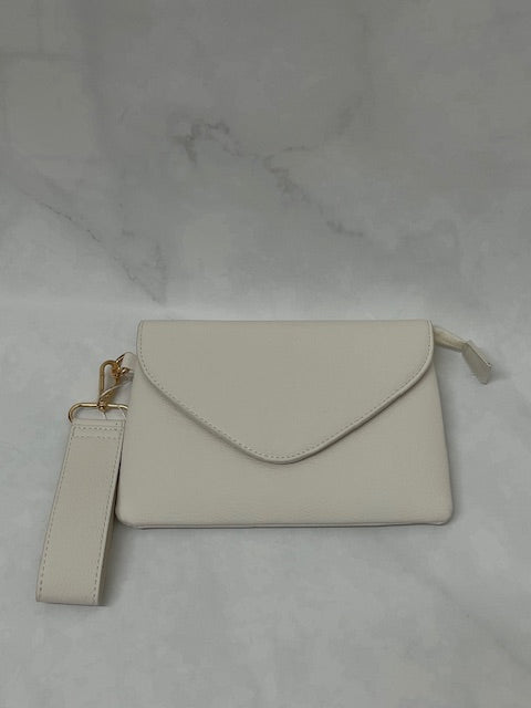 Sand envelope clutch