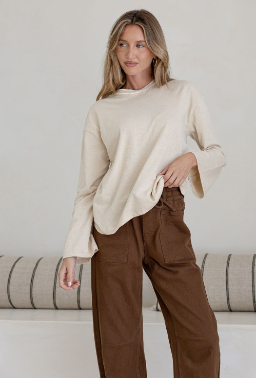 Latte belle sleeve top