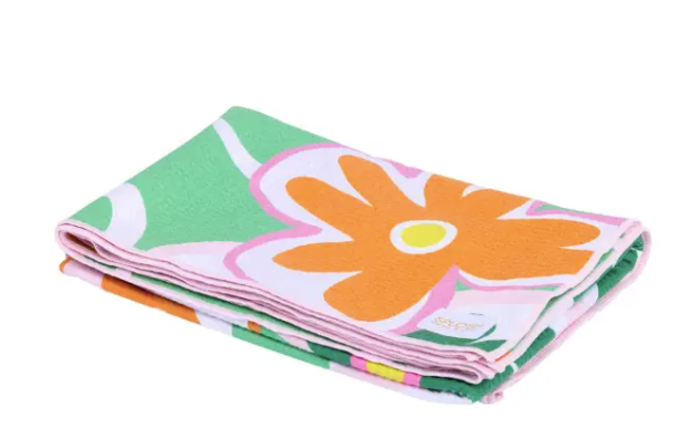 Summer pop sand free towel